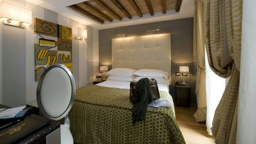 Standard Annex (Via Leonina 16) Double room
