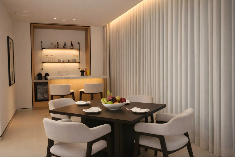 The H Hotel