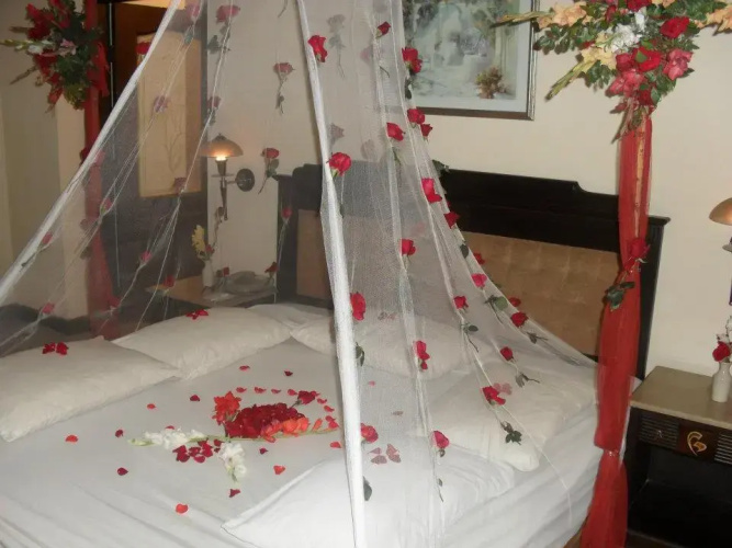 Crown Plaza Lahore