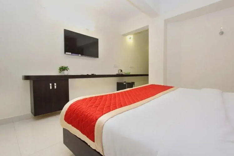 vee suites