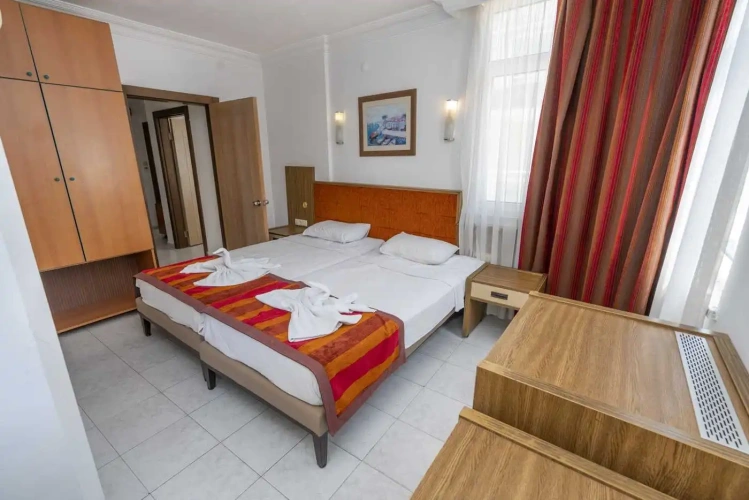 Panoramic Twin Suite room