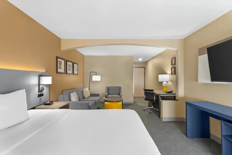 Double Suite