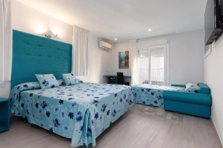Standard Family Twin room