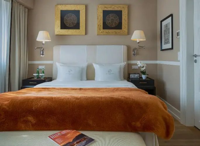 Deluxe Double Suite
