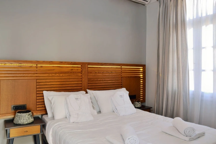 1 Bedroom Suite with sea view