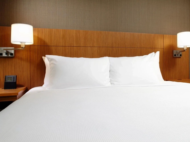 1 Bedroom Accessible Double Suite