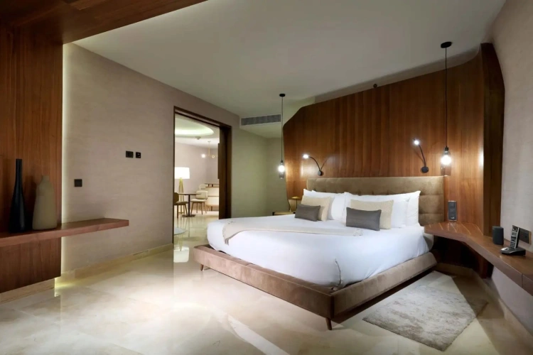 Ambassador Beachside Suite with ocean view