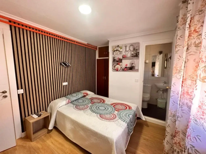 Standard Single room with balcony and with courtyard view