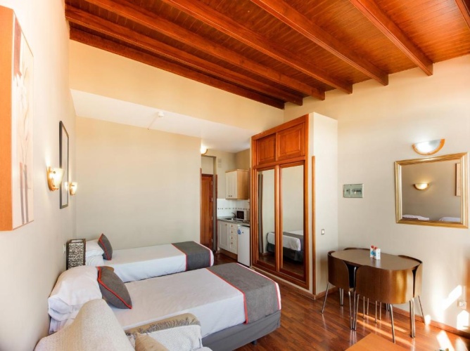 Twin Studio Apartment with view