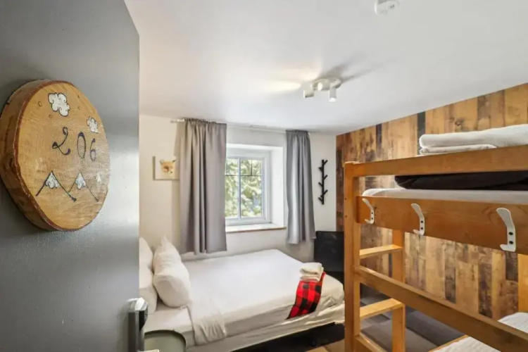 Manitonga Hostel
