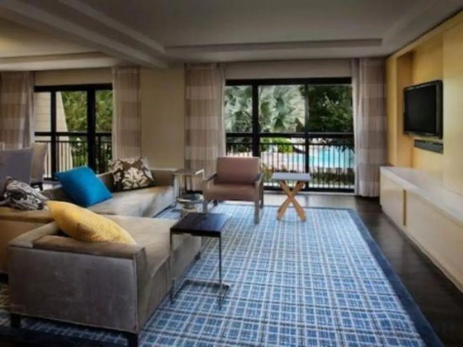 Disney's Contemporary Resort photo 15