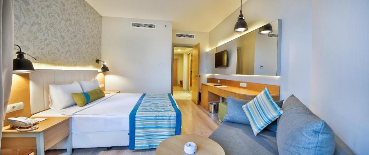 Standard room with sea view