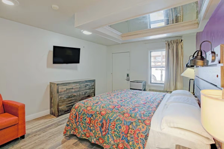 Jacuzzi Double room