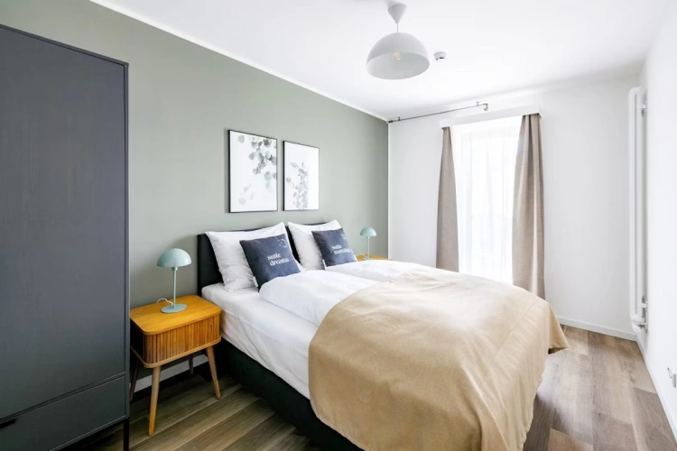 2 Bedrooms Quadruple Suite with balcony