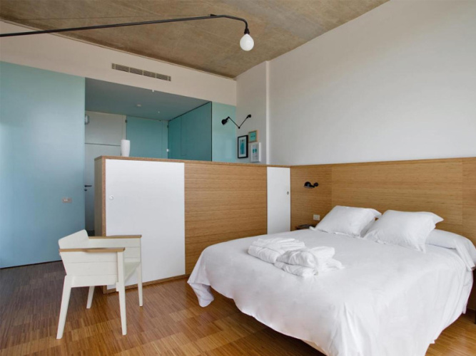 David Delfin Double room