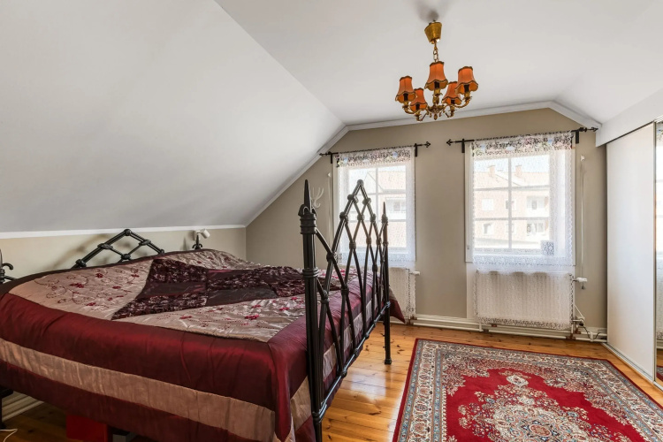 Master Lars Apartment