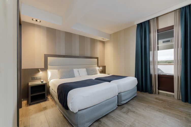 Hotel Reina Cristina