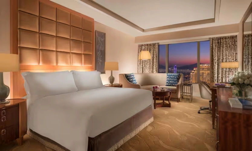 Deluxe Double room with Eiffel Tower view
