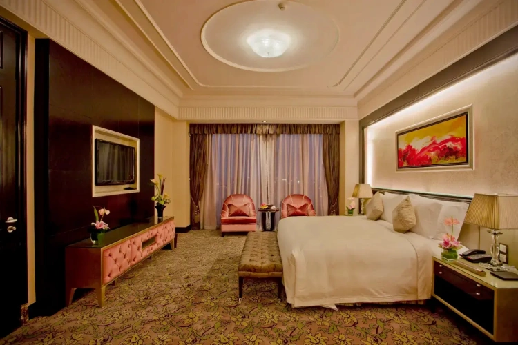 Milky Way Bay Castle Double Suite