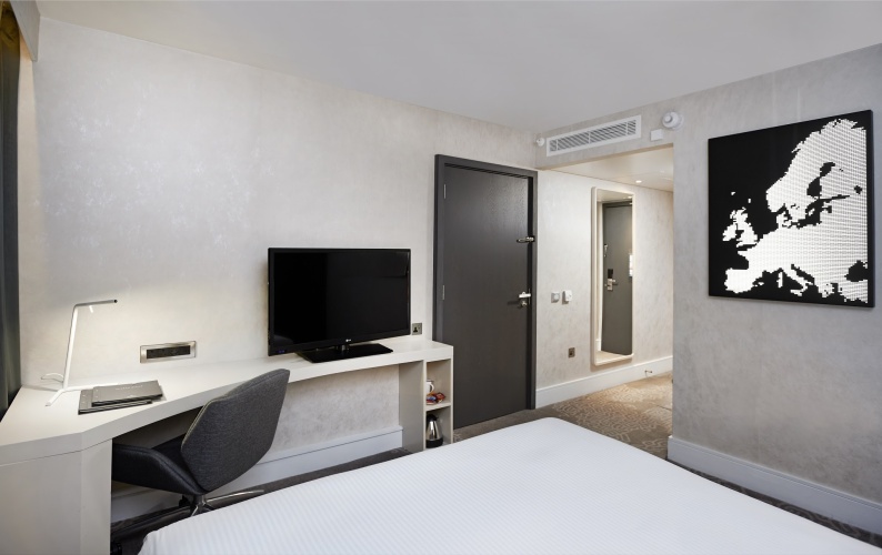 Hilton London Heathrow Airport photo 13