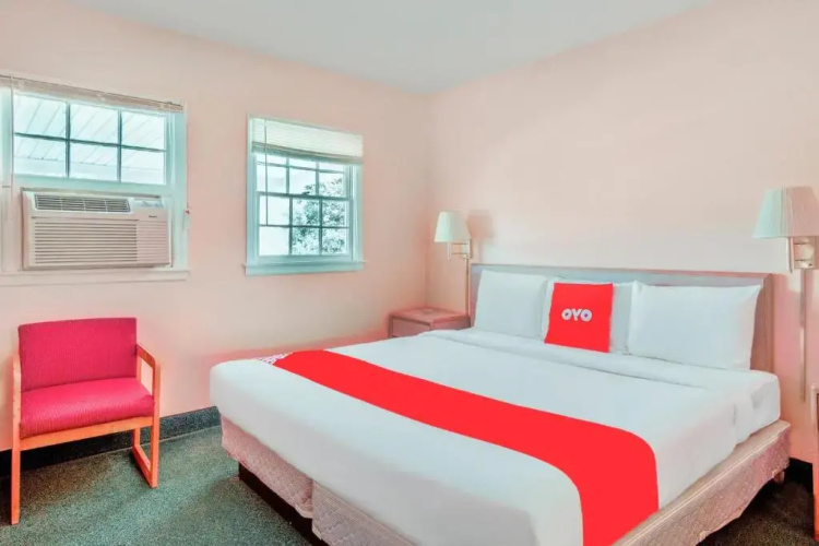 OYO Hotel Durham West Hills