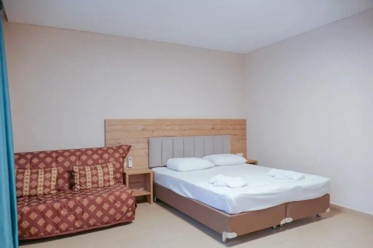 Standard (Building B) Double room with park view