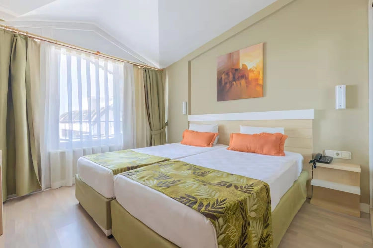 Economy room