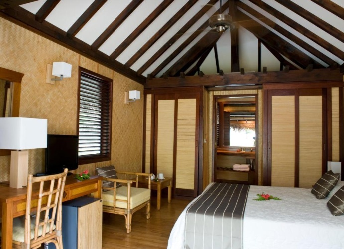 Premium Garden Bungalow