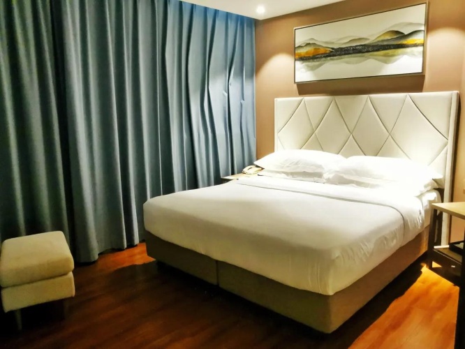 Multi-level Twin Suite