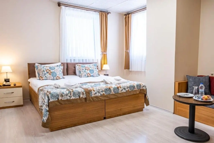 Double Suite