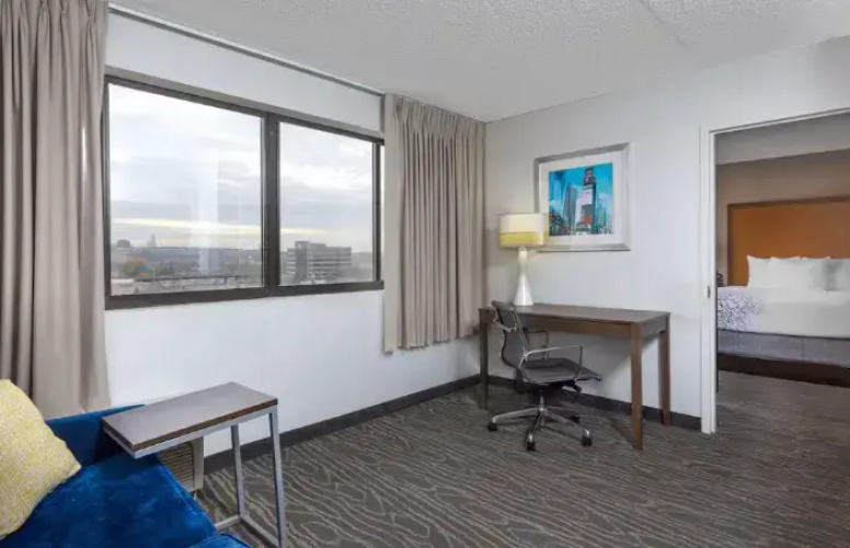 1 Bedroom Double Suite