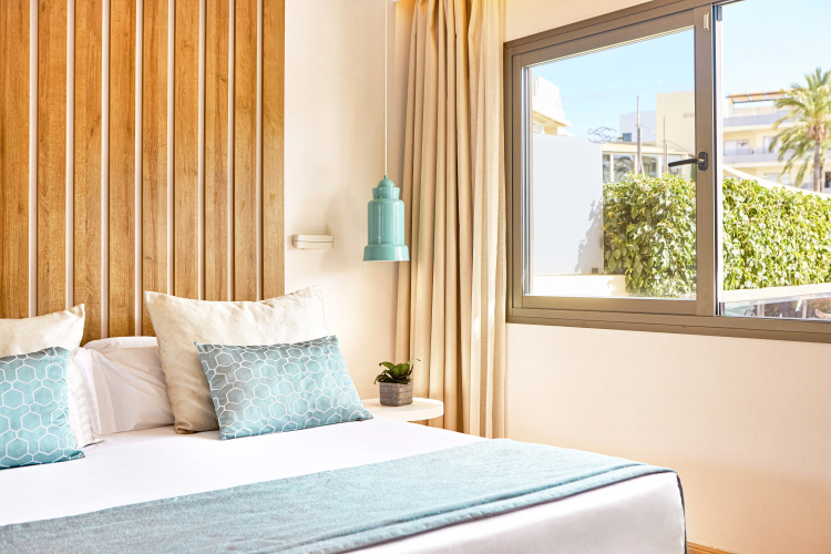 Viva Palma Nova Aparthotel