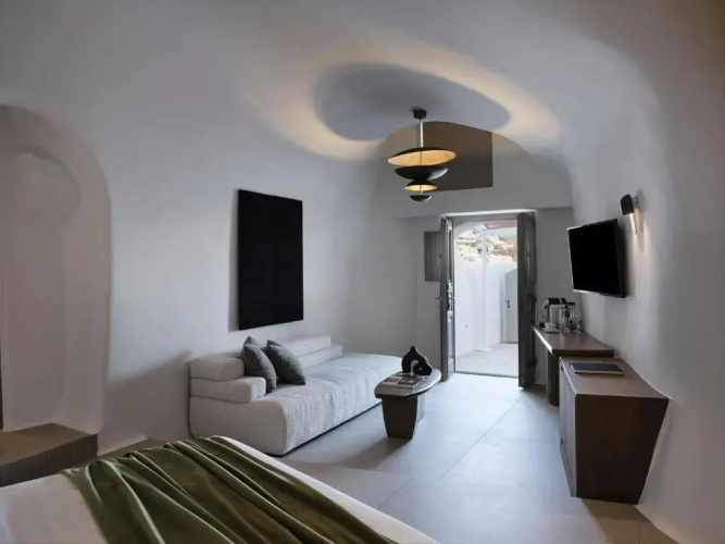 Andronis Luxury Suites