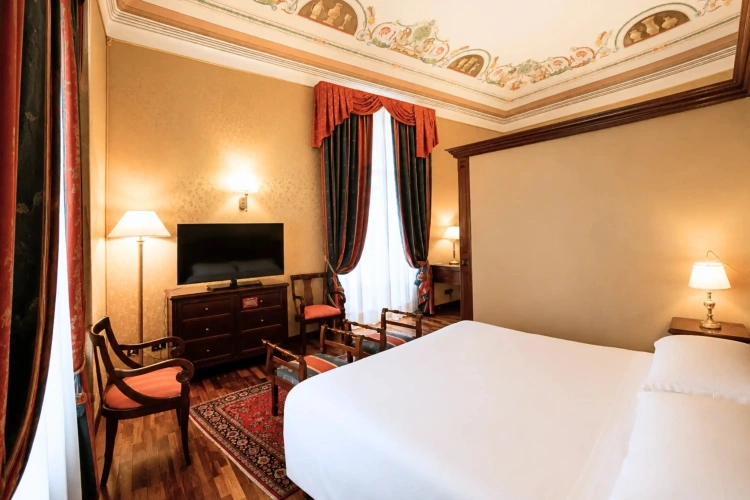 Double Suite