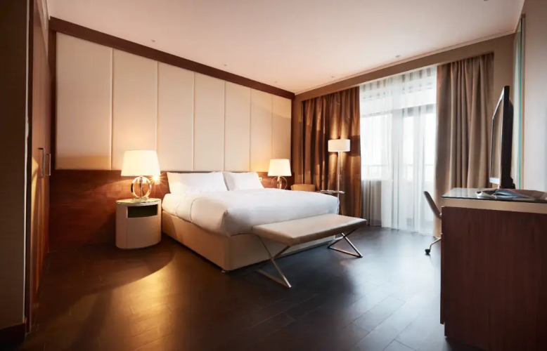 Фотография номера гостиницы Ренессанс Минск Конгресс Отель и СПА центр