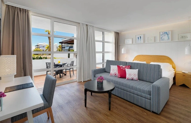 Twin room