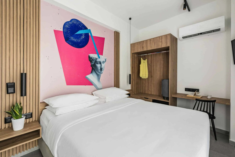 The Q Hotel