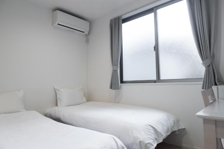 Twin room