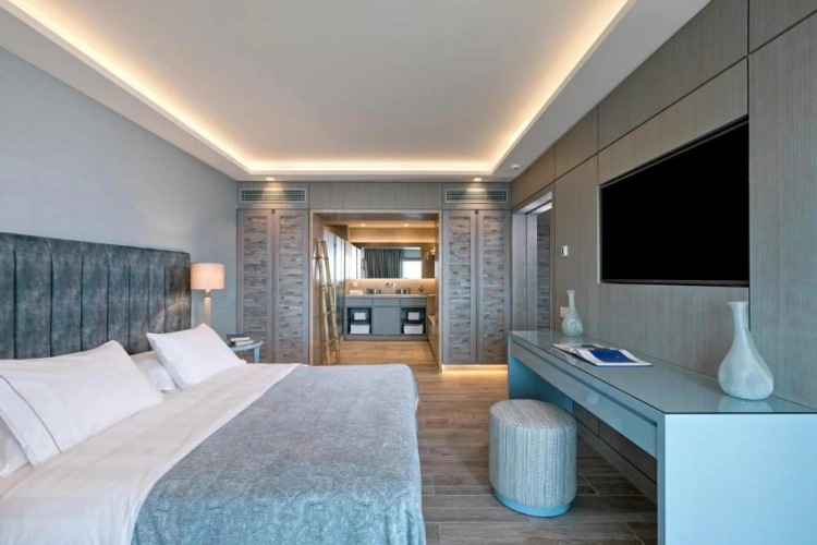 Deluxe Double Suite with sea view