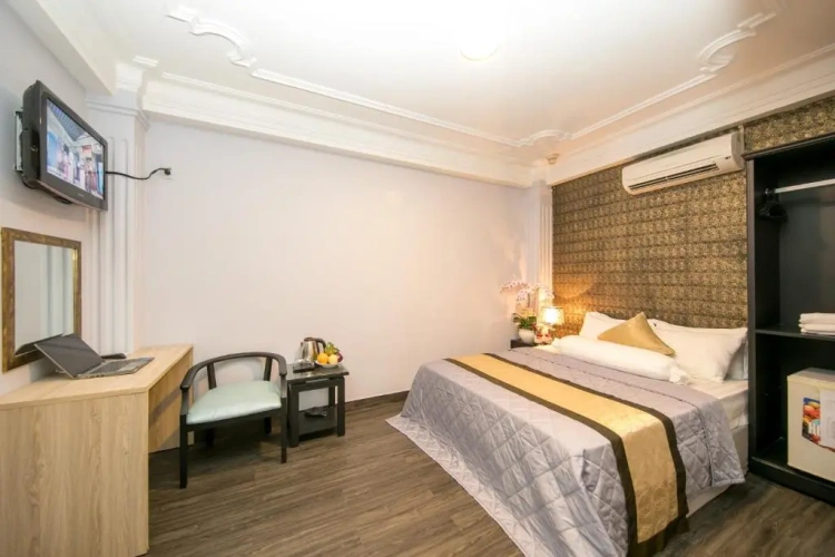 Superior No Window Double room
