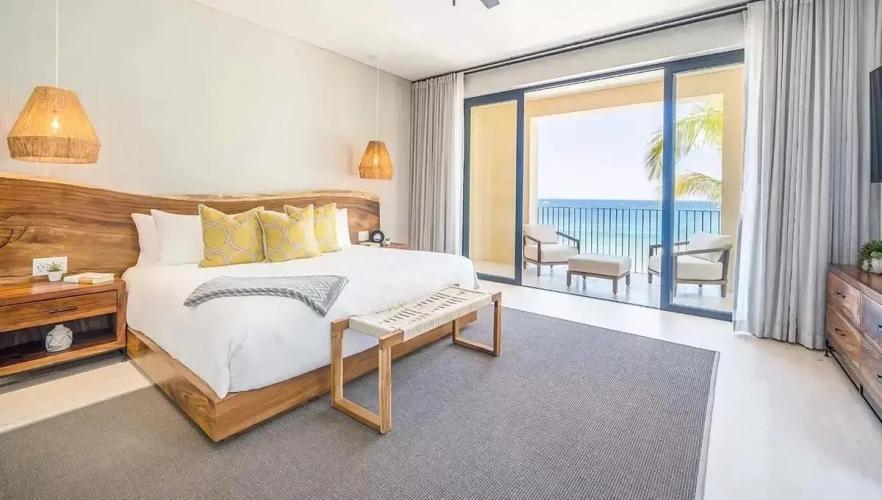 5 Bedrooms Baja Collection Villa beachfront
