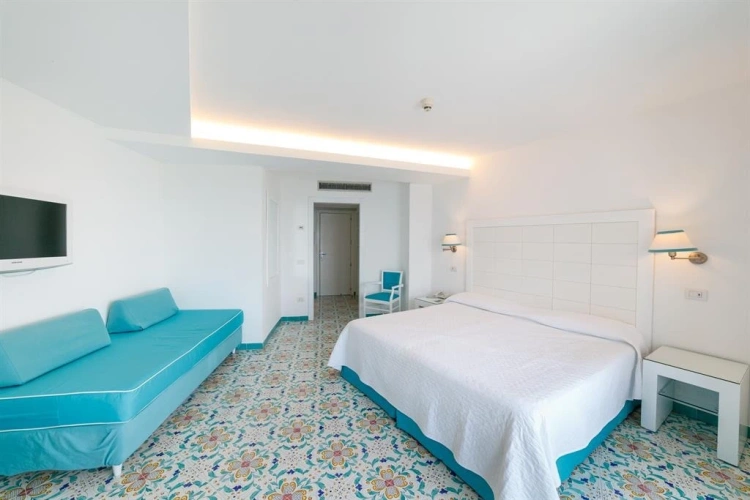 Superior with Outdoor Jacuzzi Double room with sea view