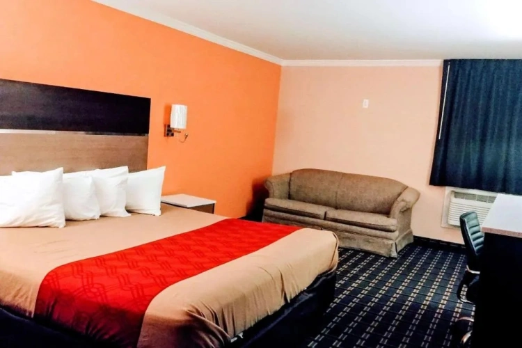 Whirlpool Double room