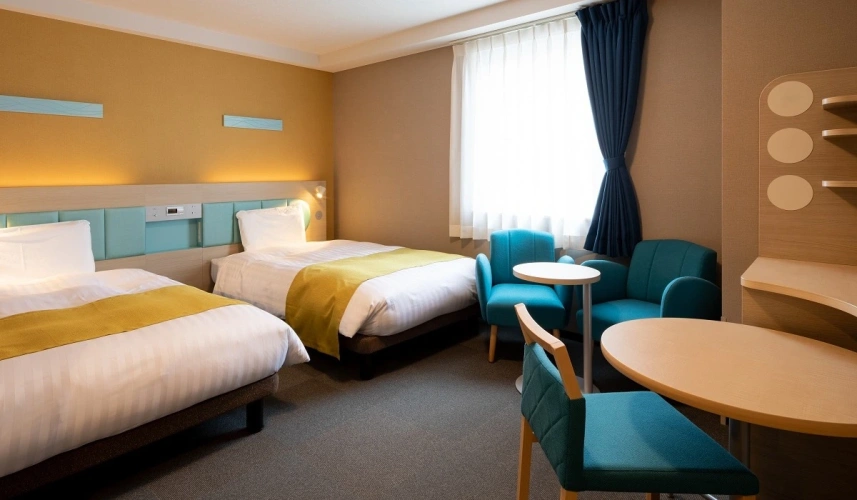 Universal Twin room