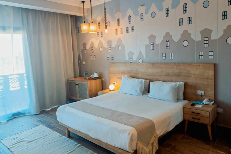 Deluxe Family Suite with garden view