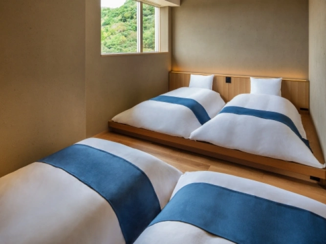 FA4 Quadruple Western-Style Room