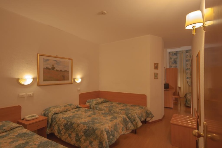 Tirreno Hotel photo 8