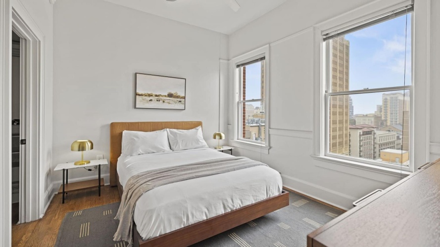 2 Bedrooms Premium Apartment