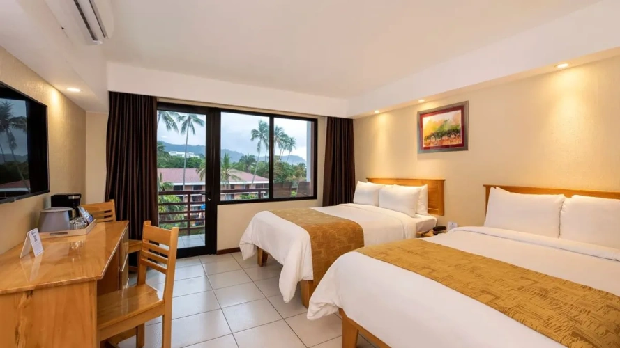 Superior Quadruple room with balcony and with pool view