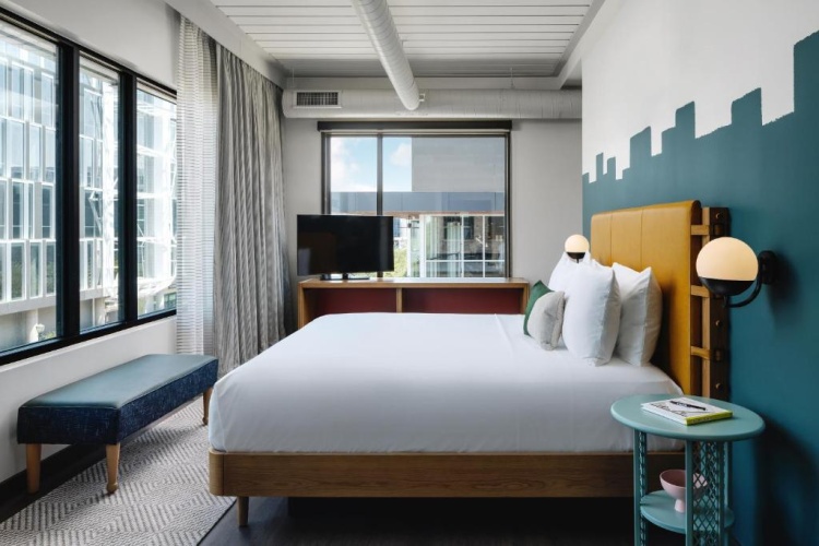 Mess with the Bull Double Suite